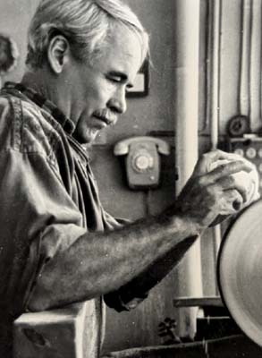 14_glashart_schechinger_PXL_20241212_174244702~2